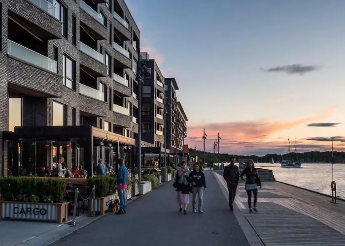Seaview 4 Beds Central Stylish Apartment Sorenga
